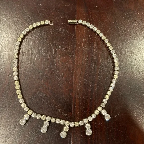 Rhinestone Silver Necklace - Picture 1 of 3